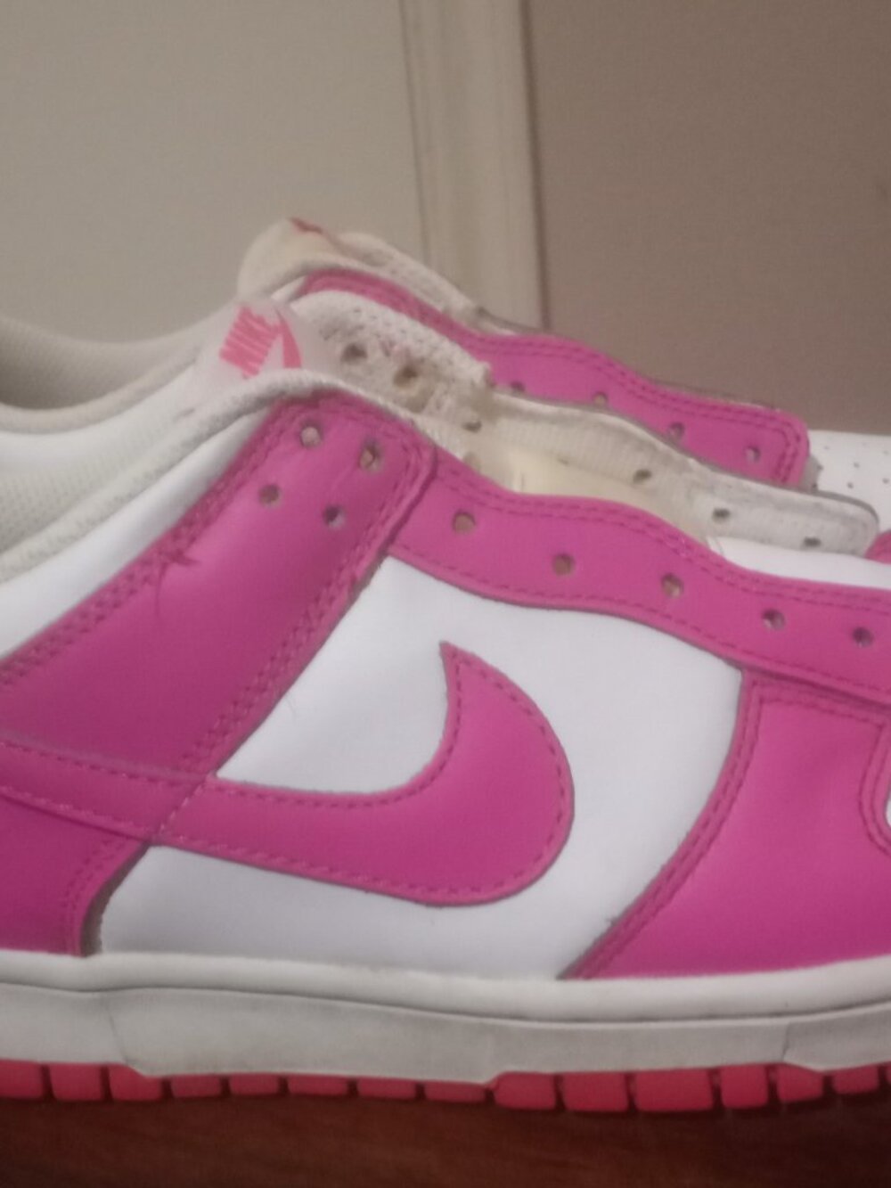 Nike Girls Dunk Low FB9109-102 Pink White Casual Shoes Sneakers Size 7Y - Picture 4 of 13